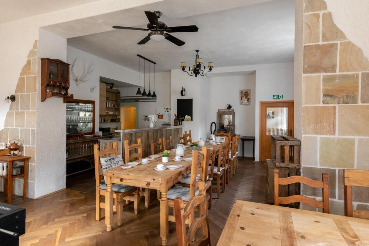Schmoekermuehle Bed & Breakfast Andernach Bagian luar foto