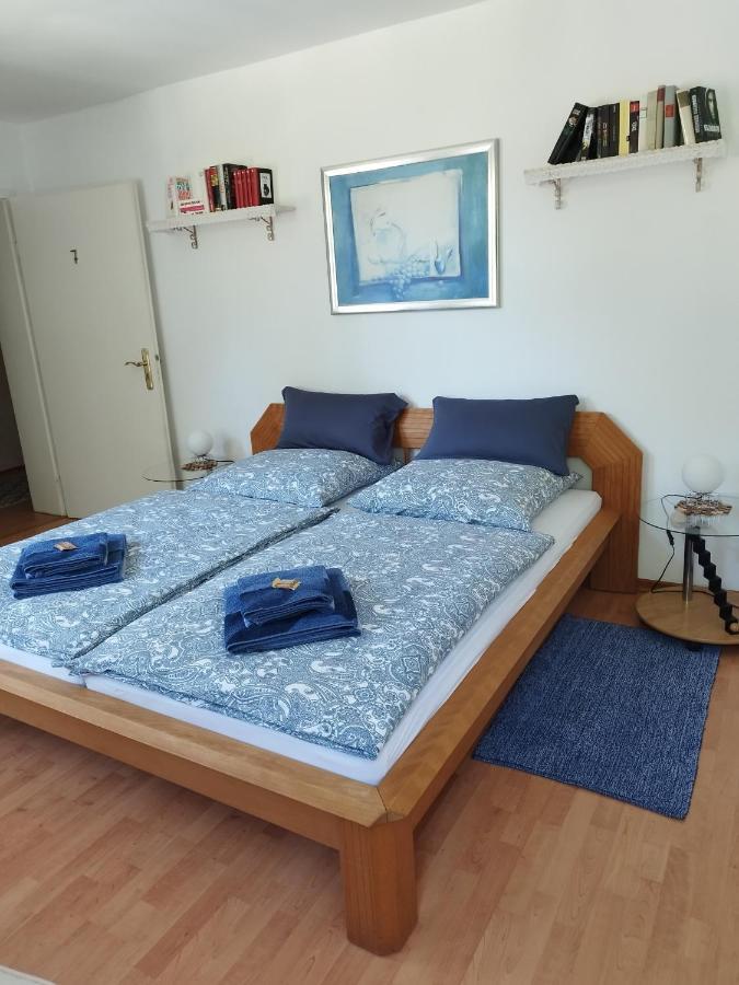 Schmoekermuehle Bed & Breakfast Andernach Bagian luar foto