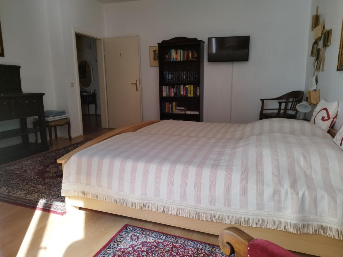 Schmoekermuehle Bed & Breakfast Andernach Bagian luar foto
